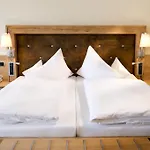 Hotel Parkhotel 4*