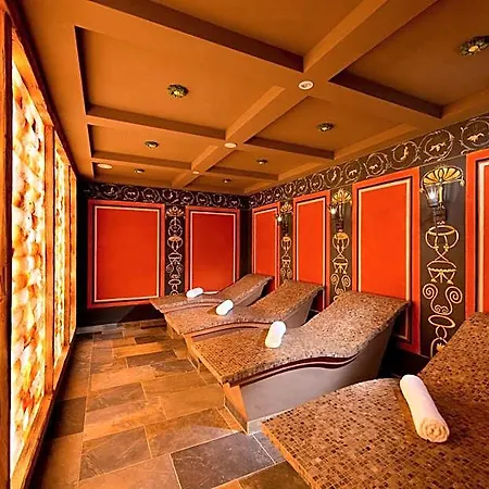 Otel Parkhotel 4*