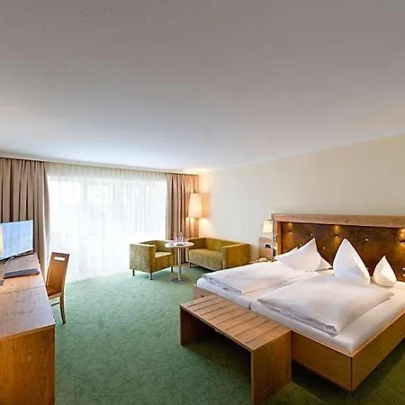 Otel Parkhotel 4*