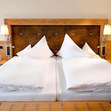 Parkhotel 4*